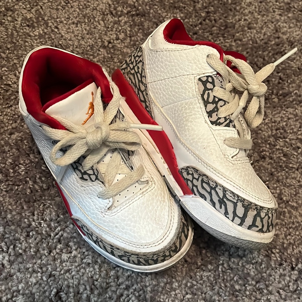9c Toddler Jordan Sneakers